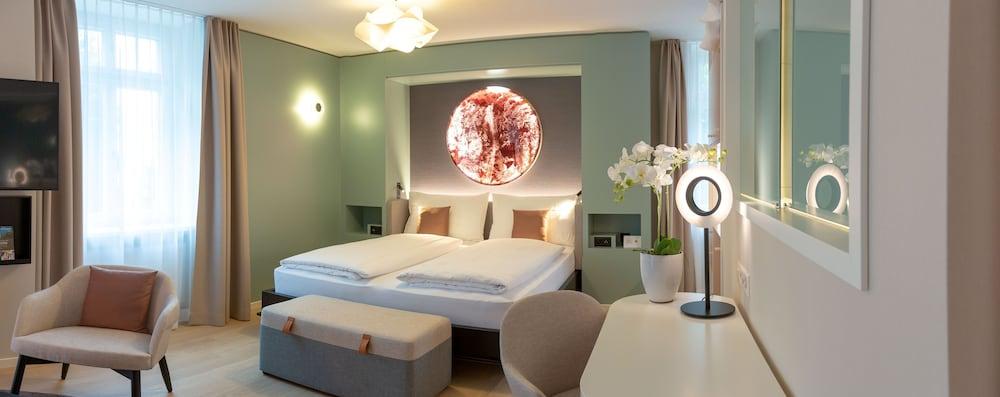 Cascada Boutique 4*