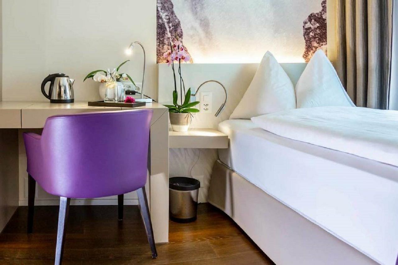 Cascada Boutique Hotel 4*